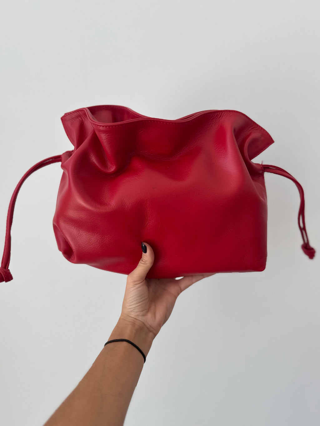 BOLSO PIEL NUDO ROJO