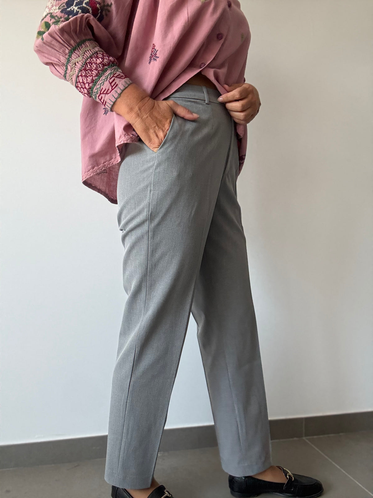 PANTALÓN NICONE GRIS