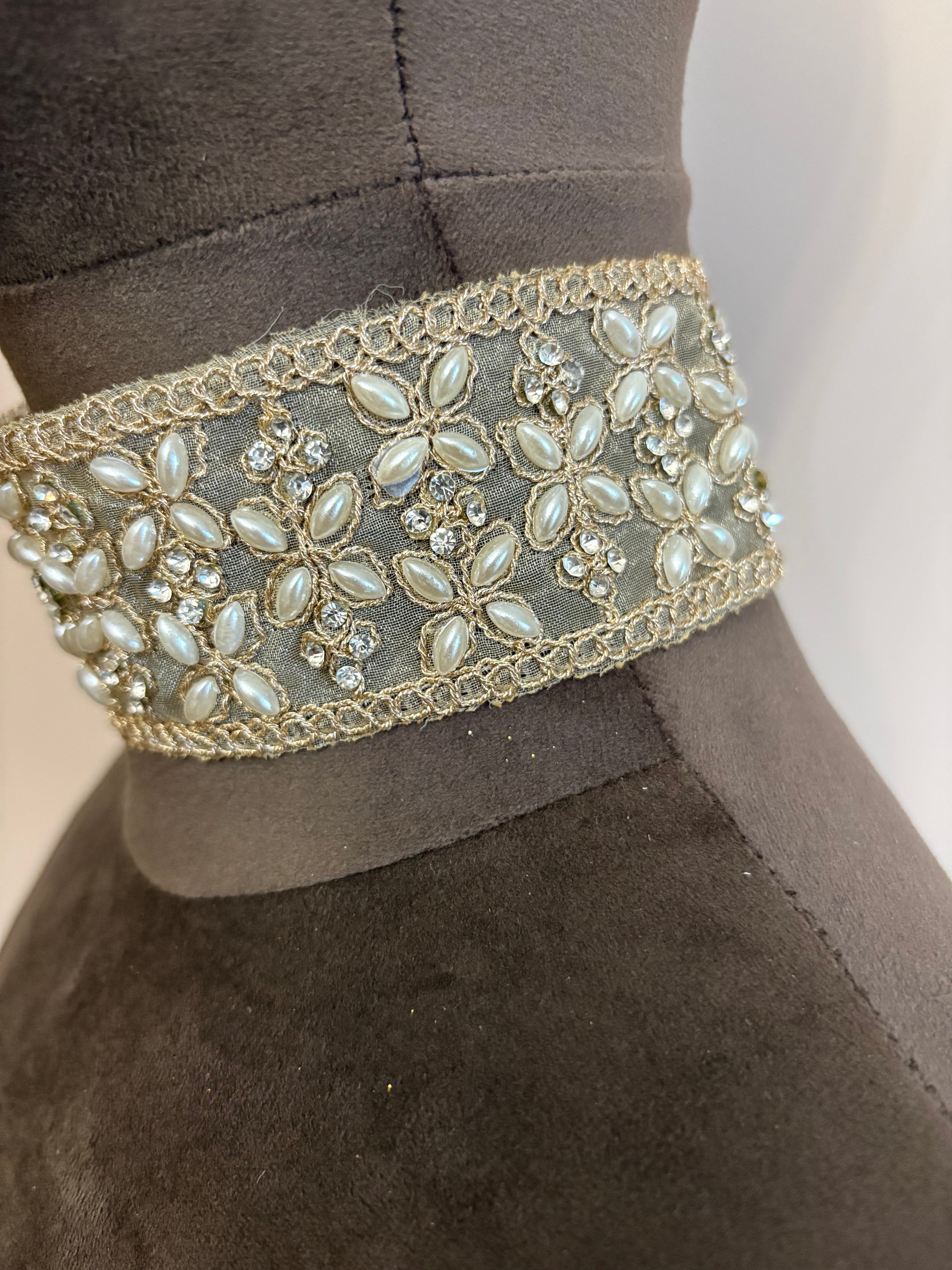 COLLAR ELEGANCIA
