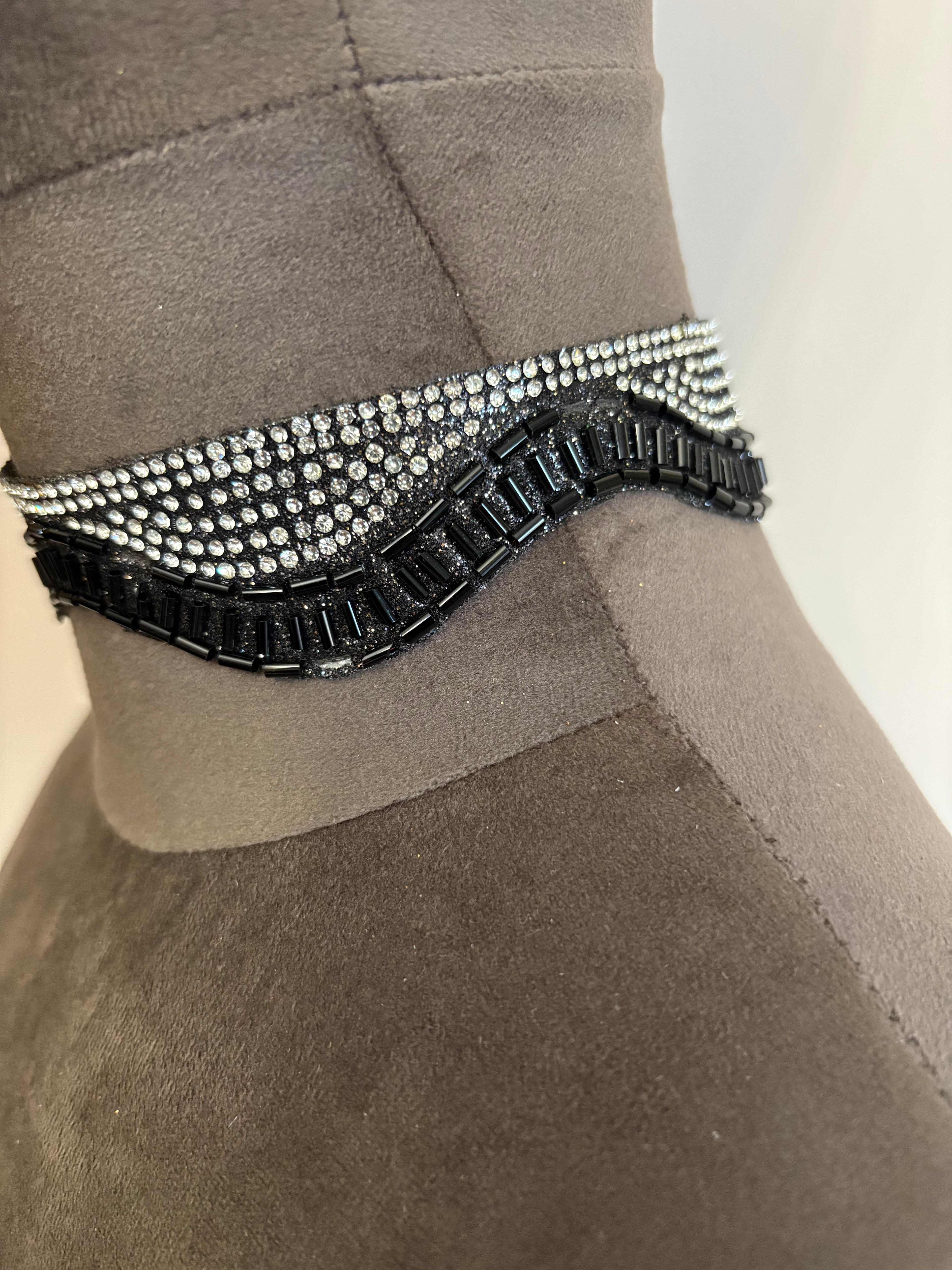 COLLAR DUNA NEGRO