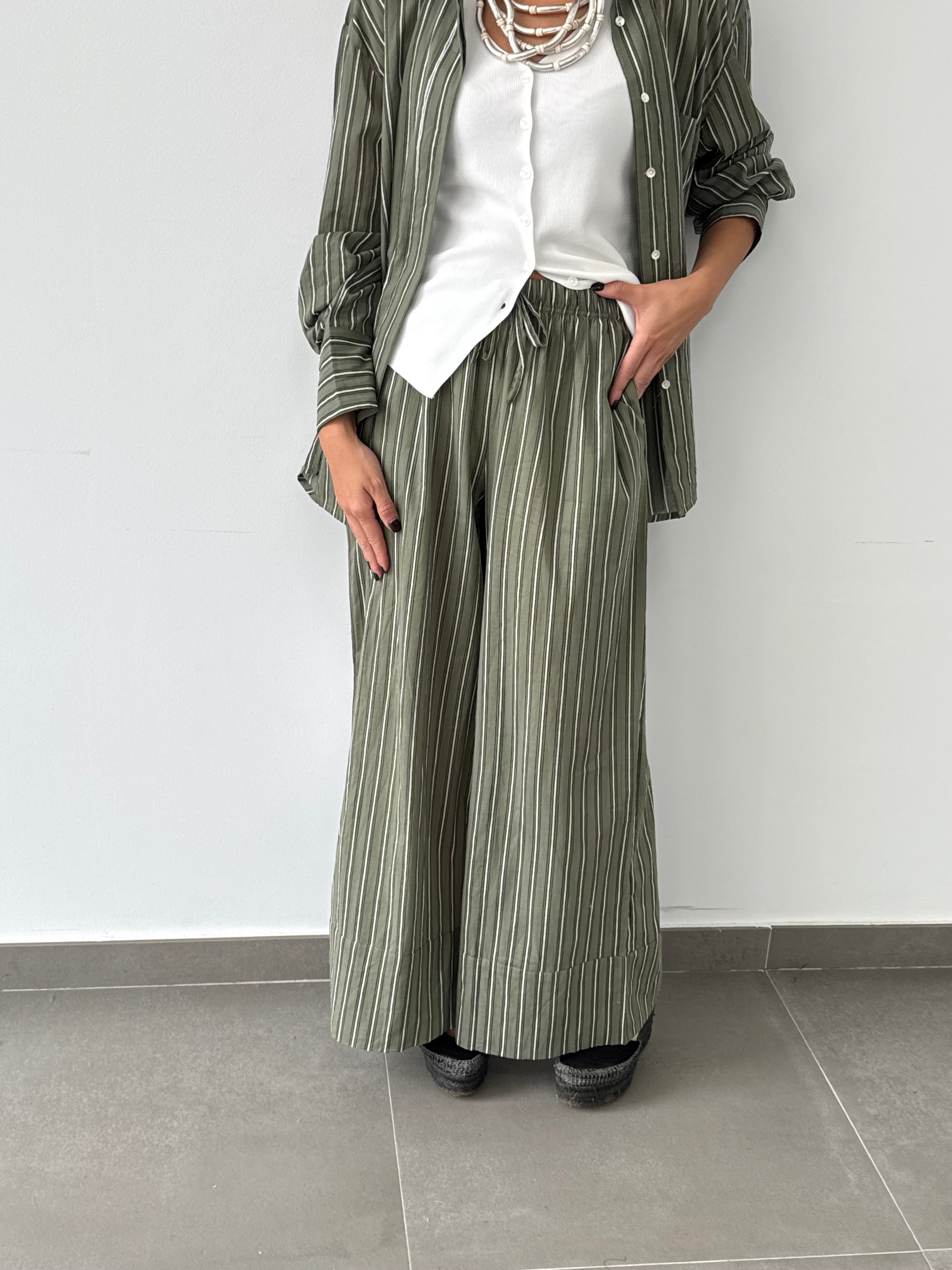 PANTALÓN FREYA VERDE
