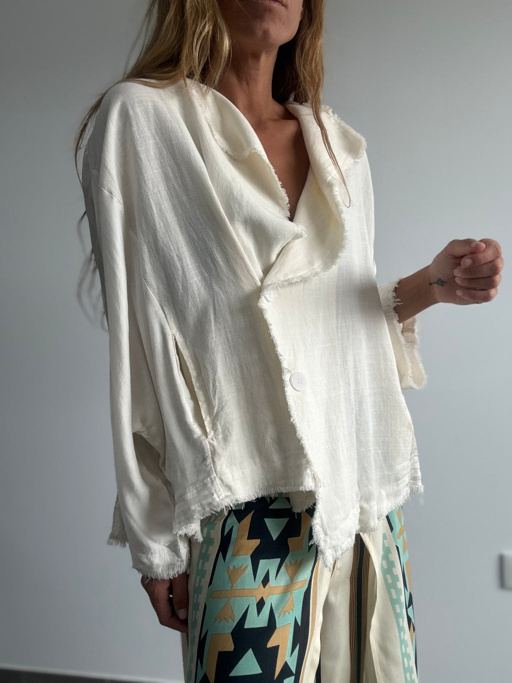 CHAQUETA CLARA MARFIL
