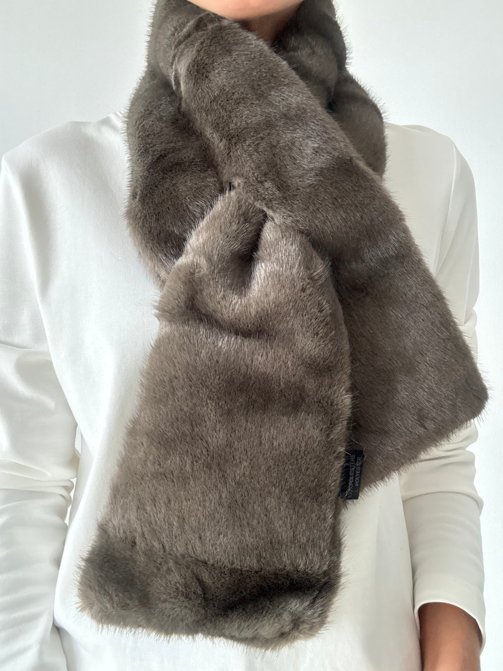 CUELLO LISO KAKI