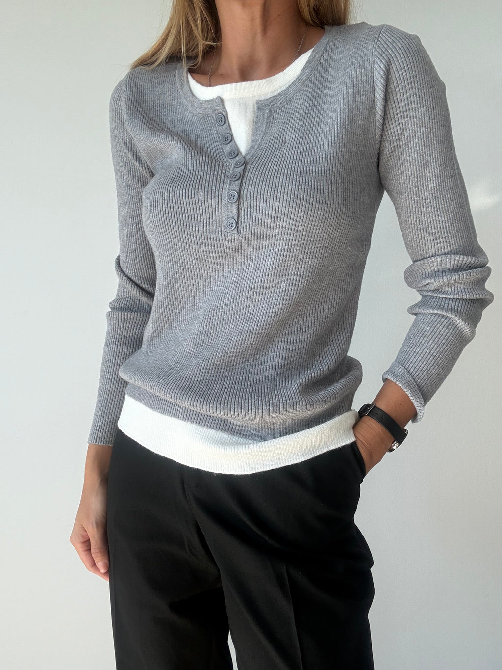 JERSEY ELENA GRIS
