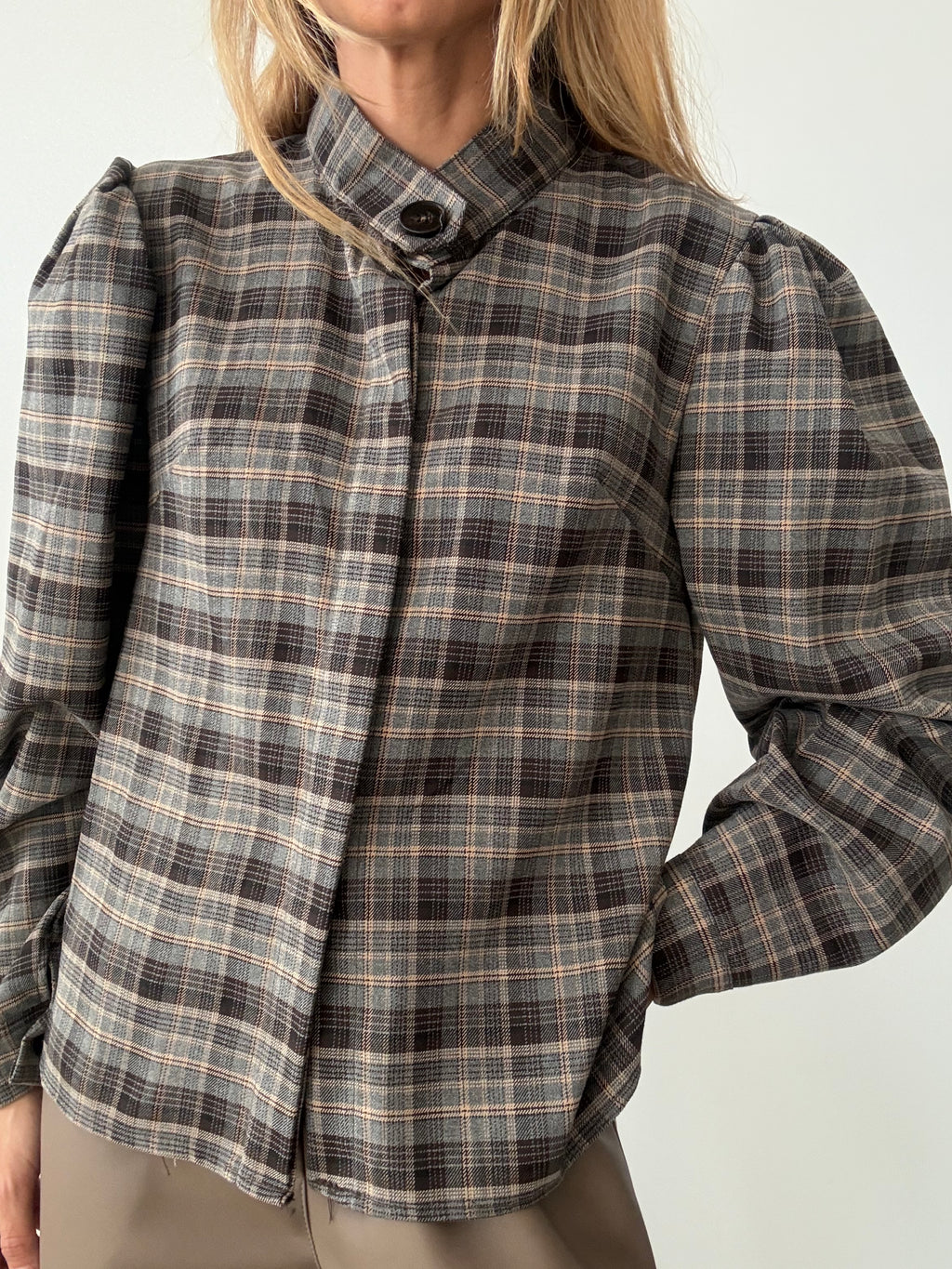 CAMISA LEA