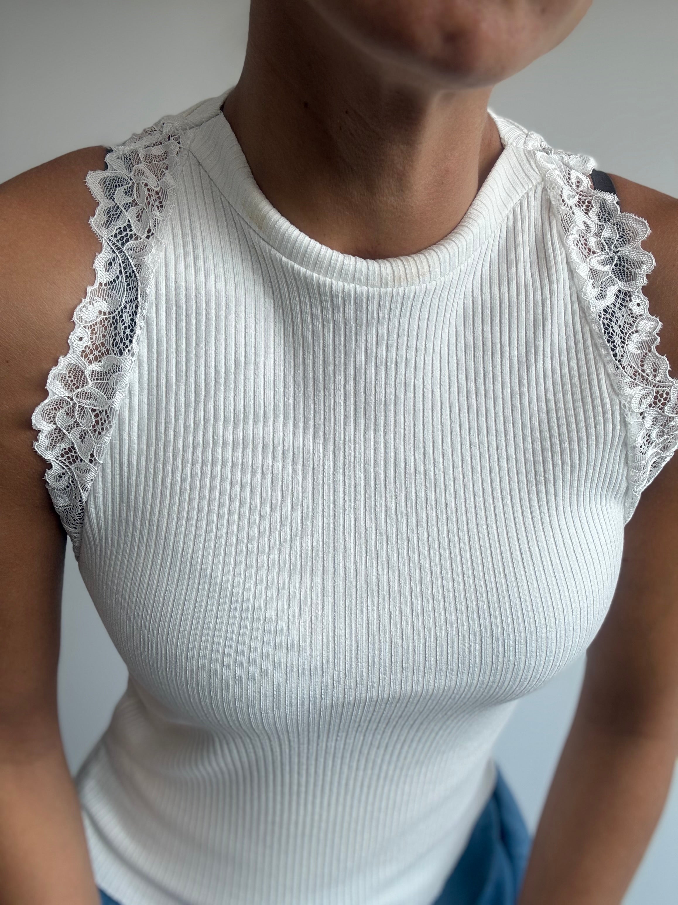 TOP ELICIA BLANCO