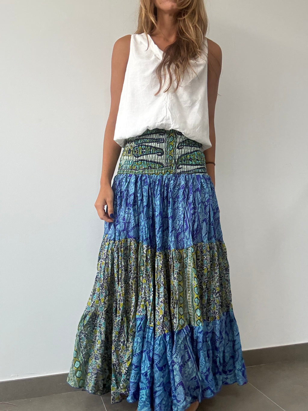 FALDA RETALES SEDA 31