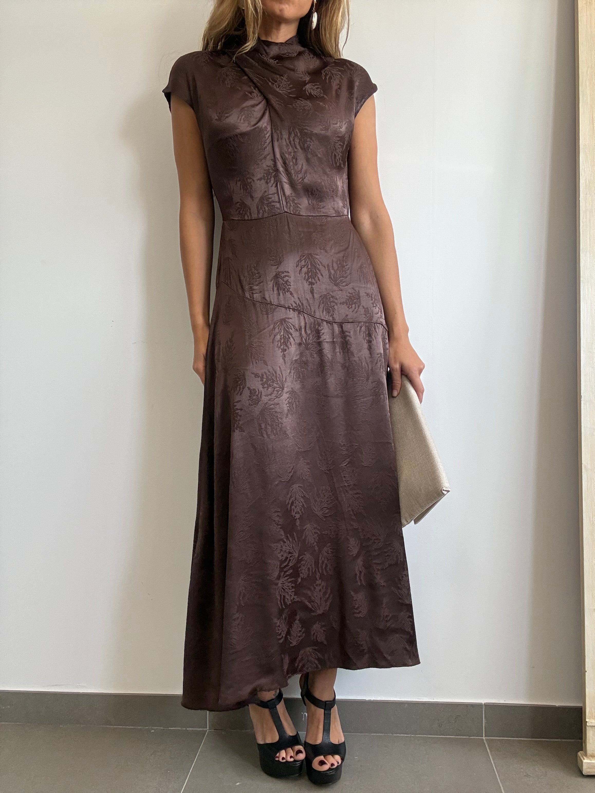 VESTIDO VASILIK MARRÓN