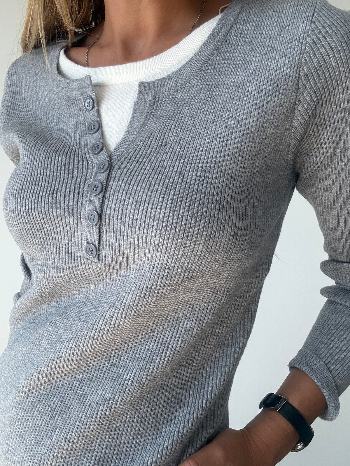 JERSEY ELENA GRIS