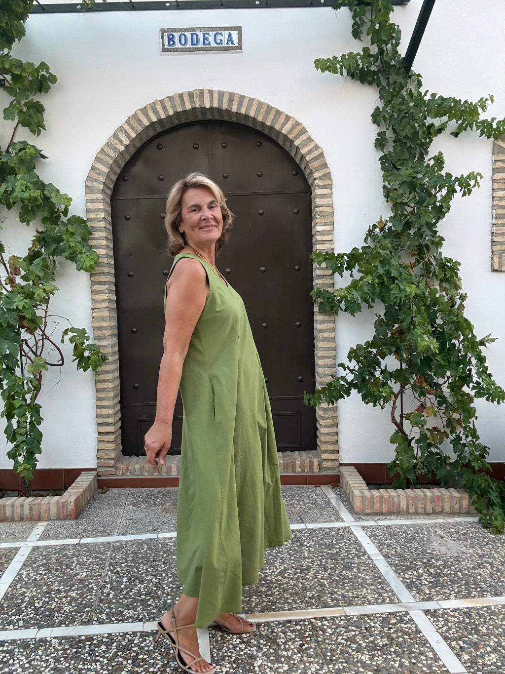 VESTIDO VÉRTICE VERDE