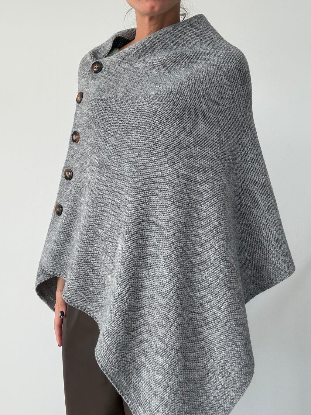 PONCHO ULA GRIS