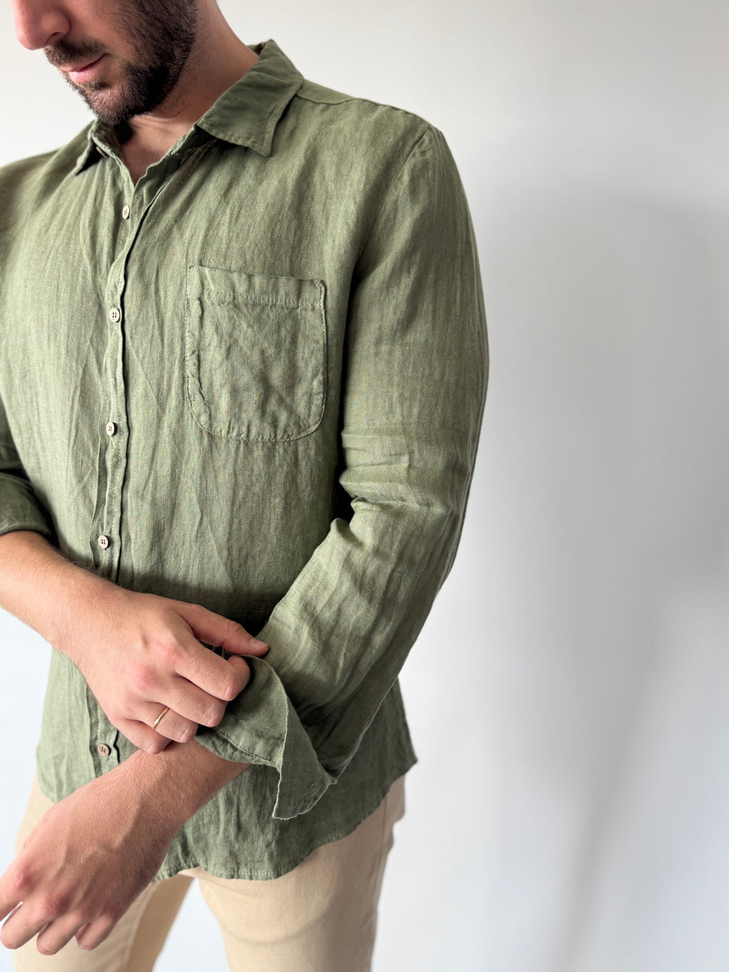 CAMISA LINO UNISEX CAQUI