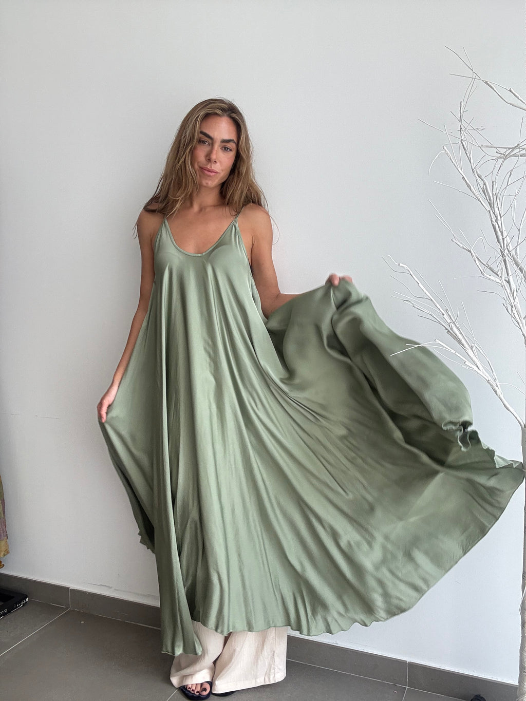 VESTIDO GOLONDRINA VERDE