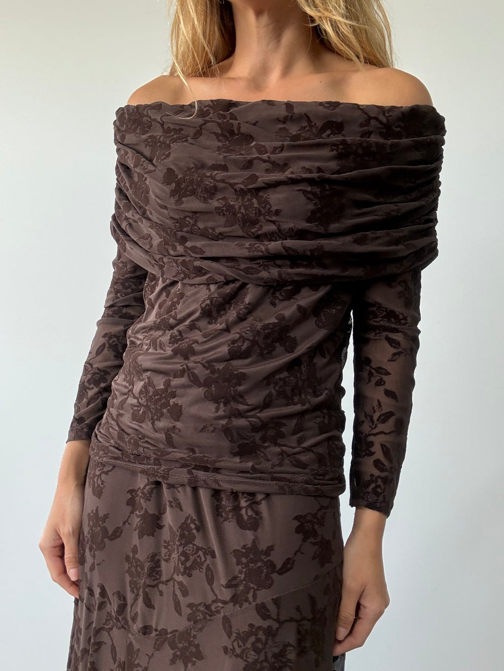 CONJUNTO JOSEFINA CHOCOLATE