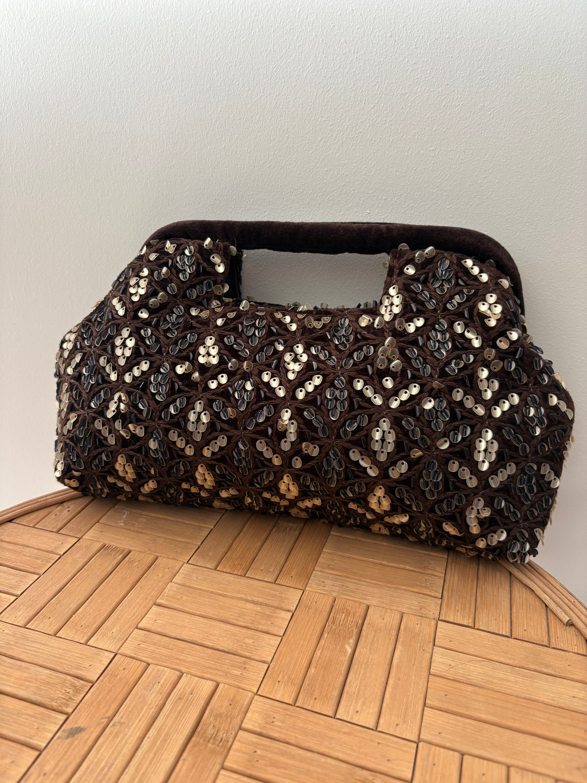 BOLSO CISNE  GRANDE MARRÓN