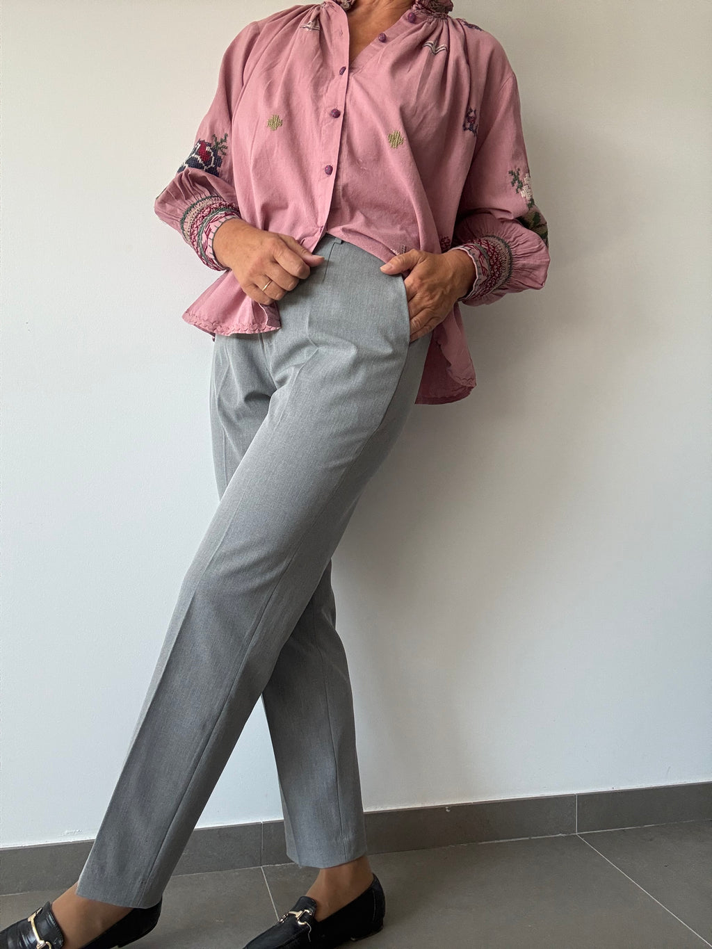 PANTALÓN NICONE GRIS