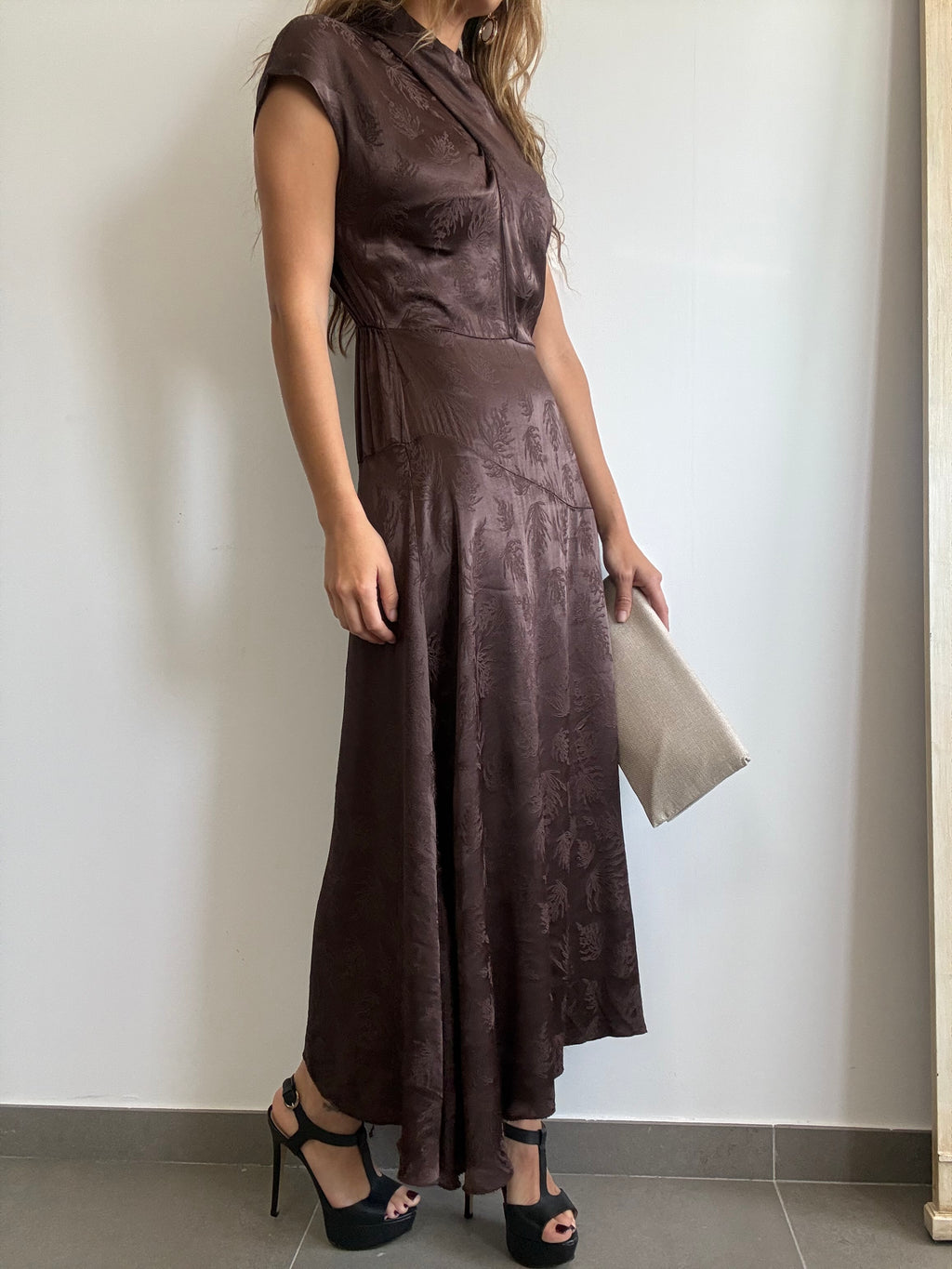 VESTIDO VASILIK MARRÓN