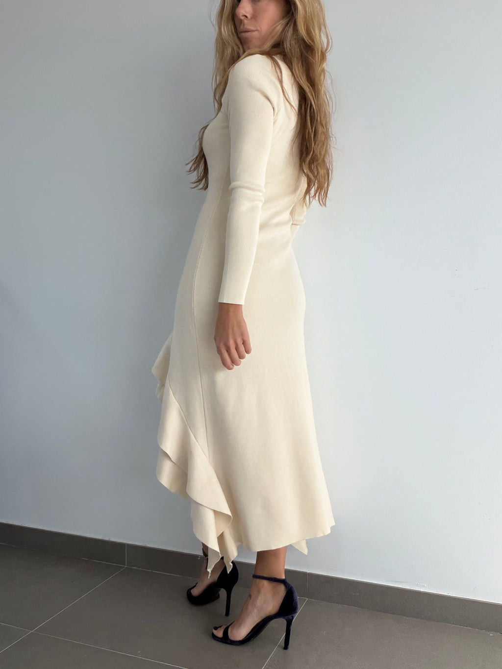 VESTIDO VUELO MARFIL