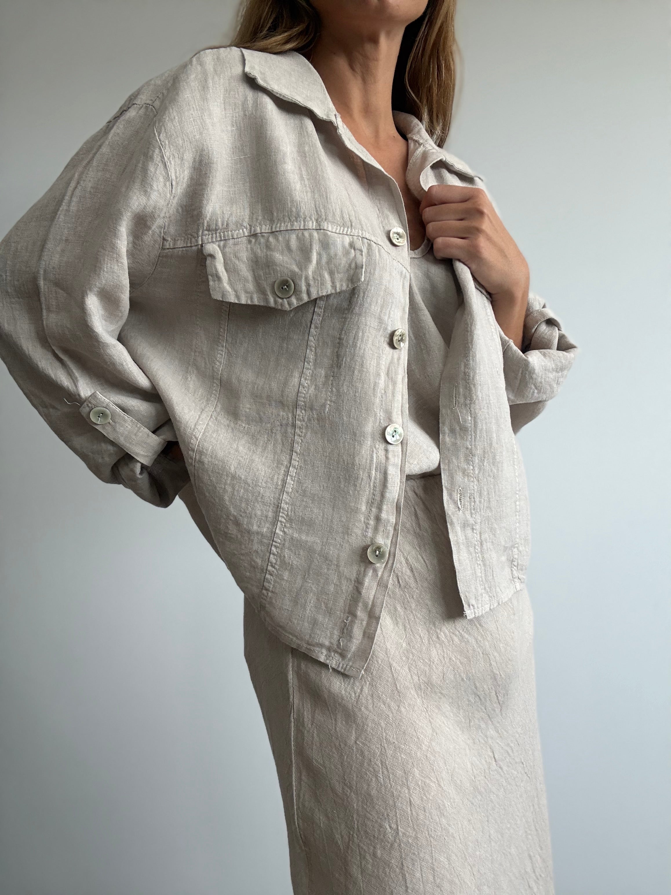 CHAQUETA GALA BEIGE