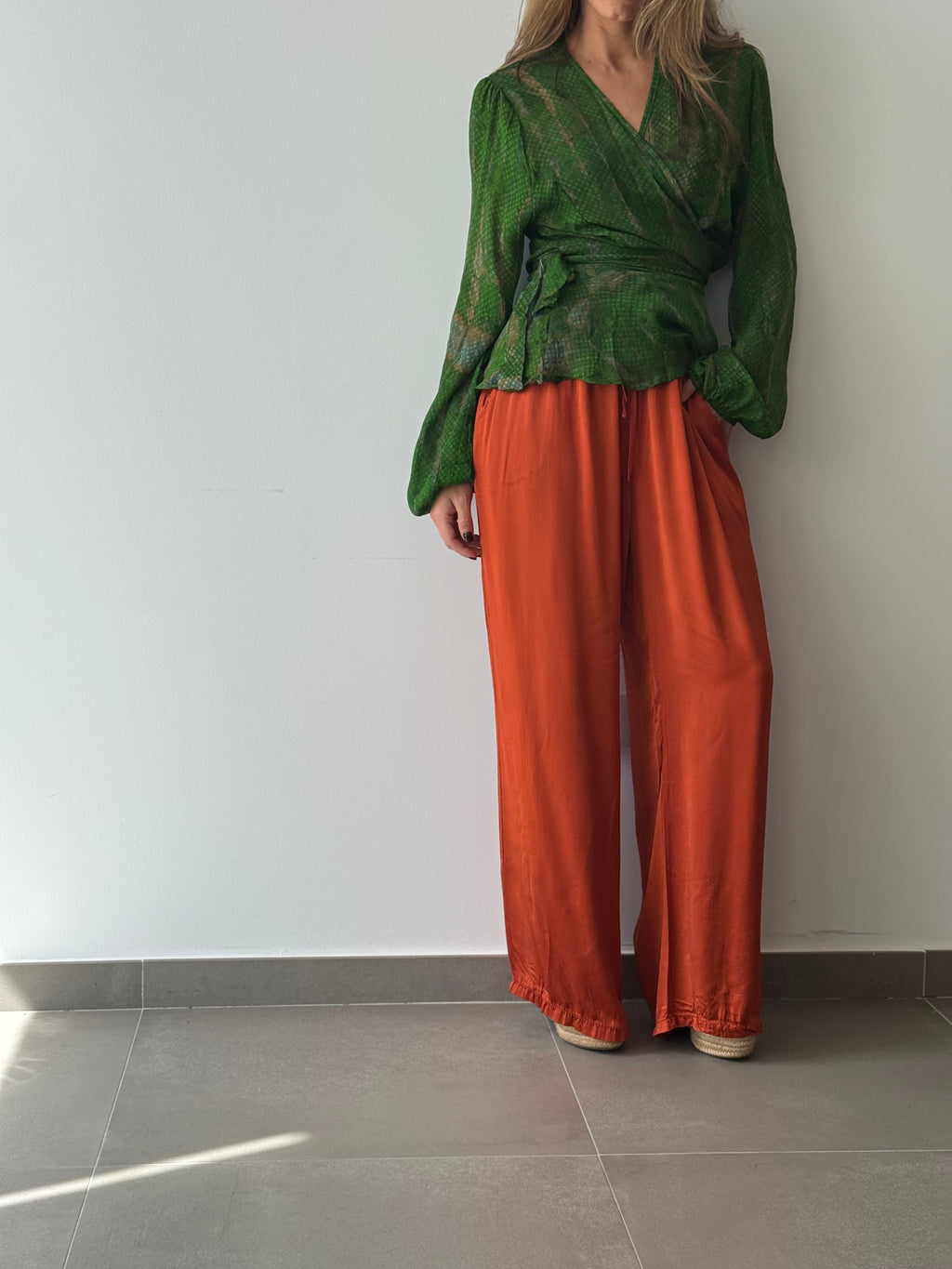 PANTALÓN RIOJANA NARANJA
