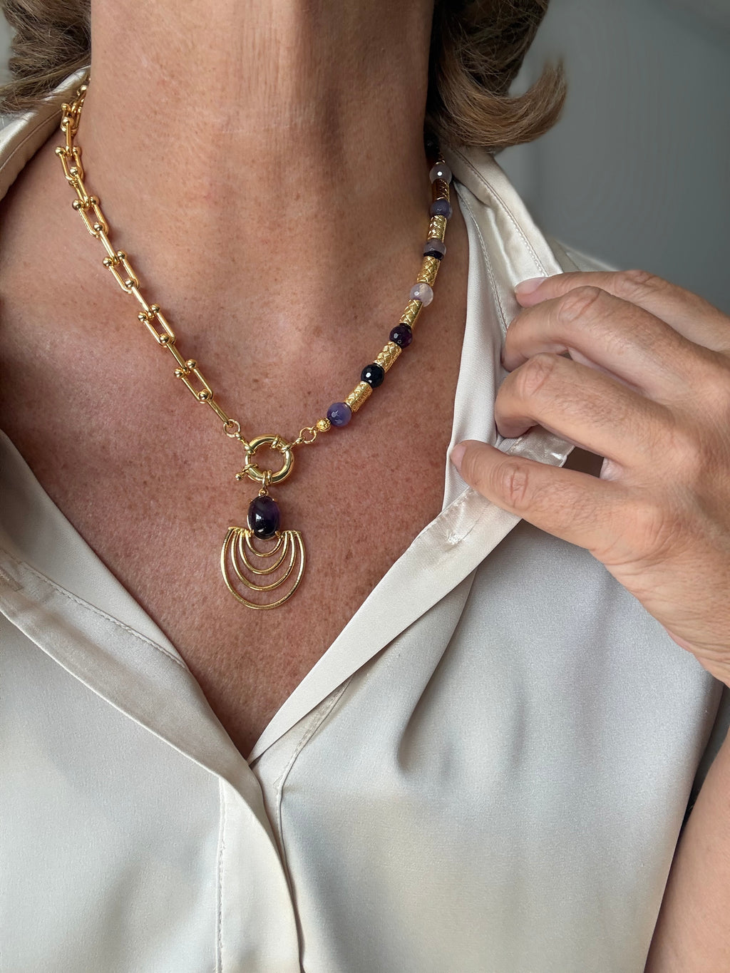 COLLAR -GARGANTILLA COMBA