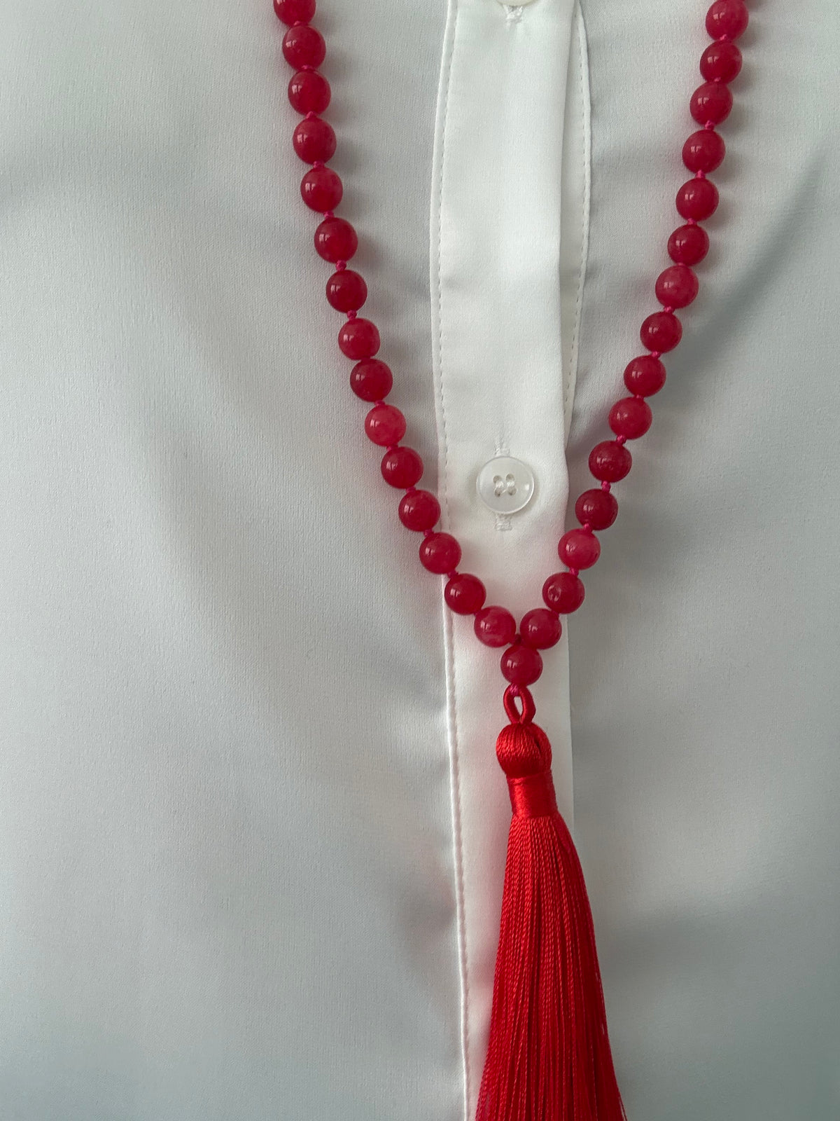 COLLAR TOSARIO ROJO CLARO