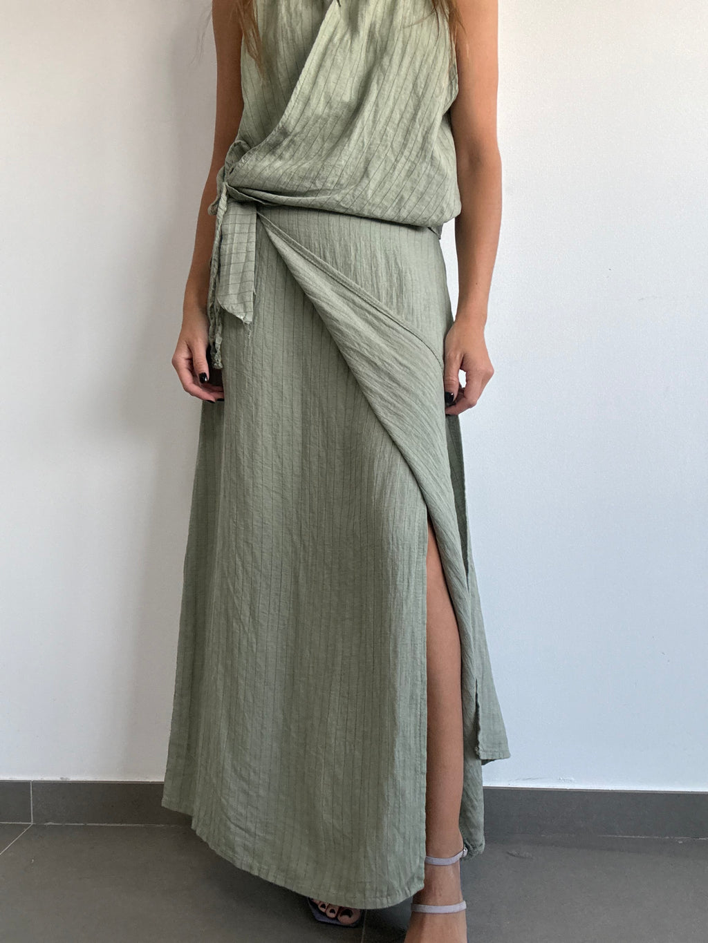 FALDA LUNA HOJA
