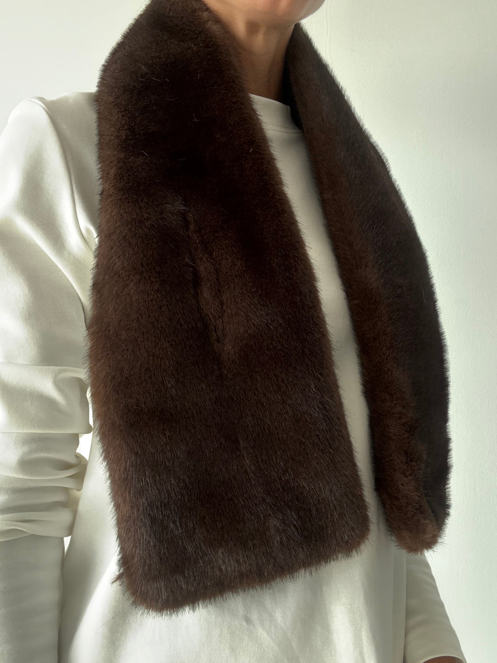 CUELLO LISO CHOCOLATE