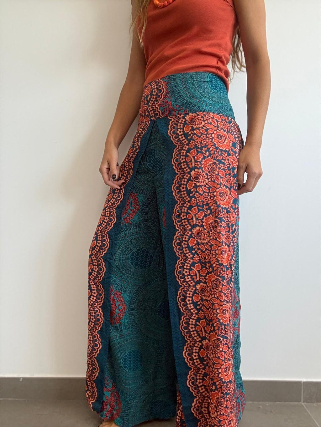 PANTALÓN DELHI PETRÓLEO