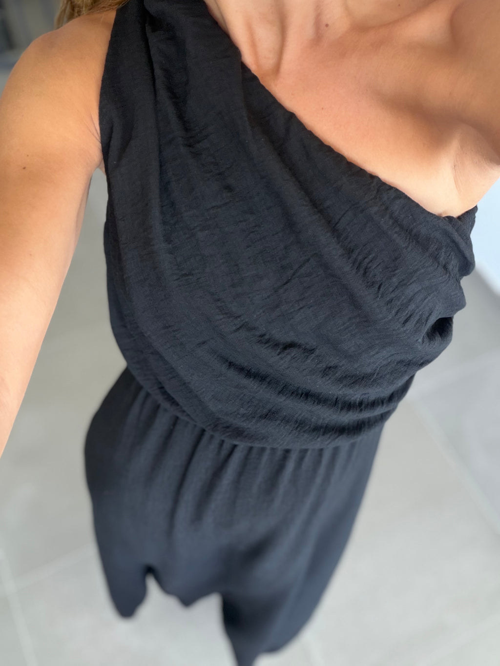 VESTIDO NYX NEGRO