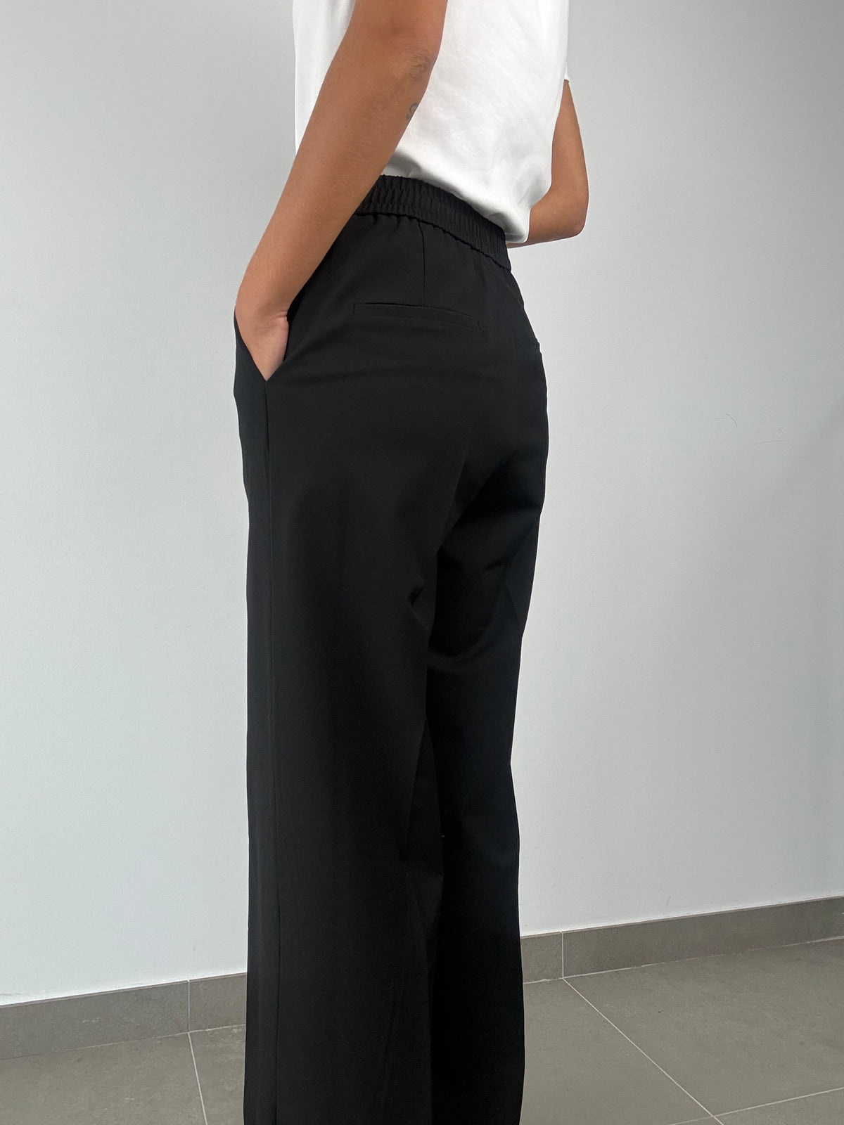 PANTALÓN PLATEA NEGRO