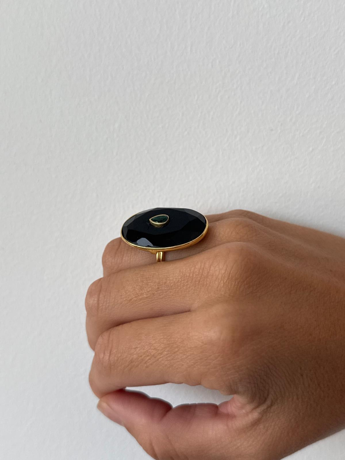 ANILLO ÓVALO NEGRO