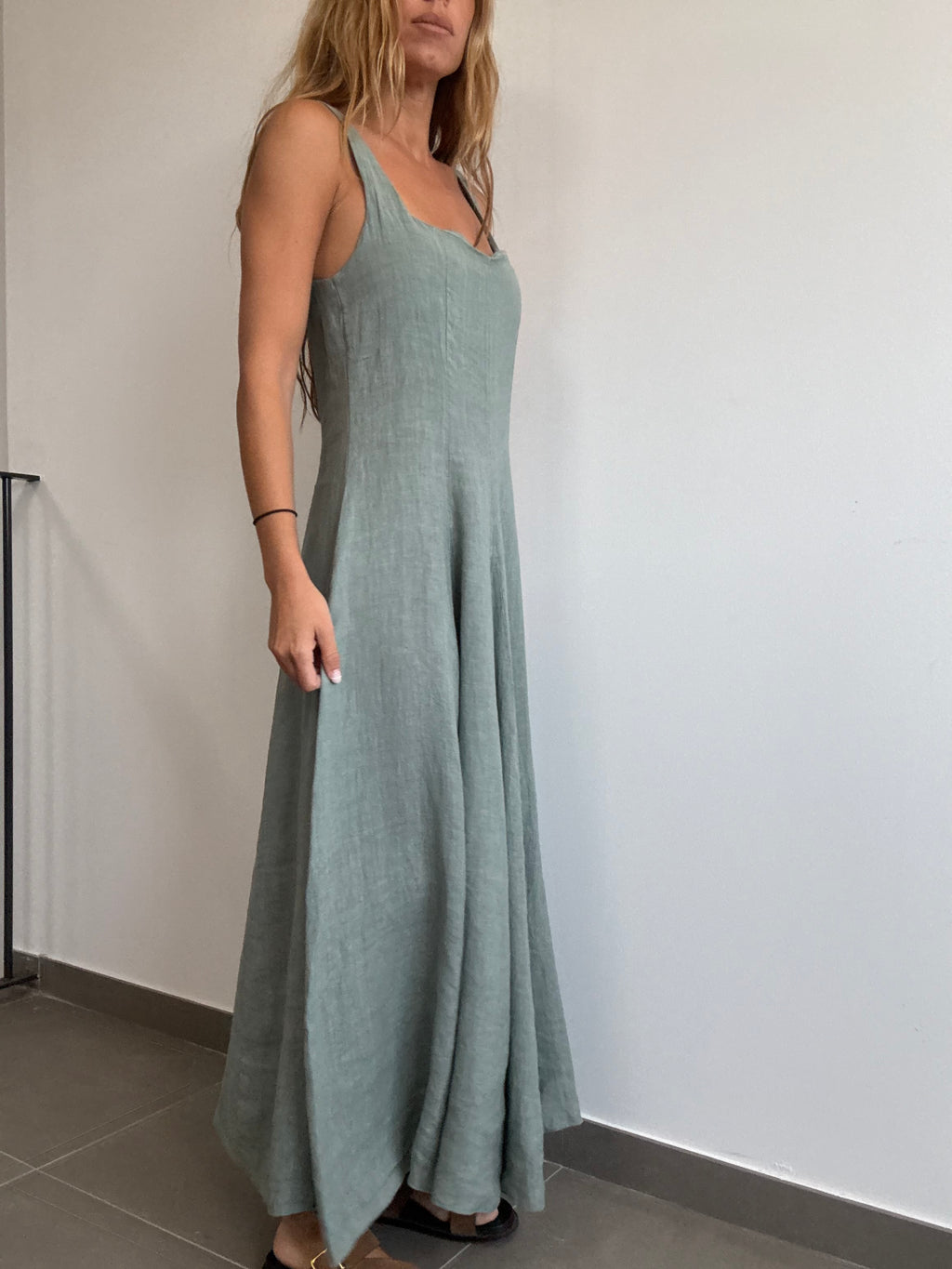 VESTIDO JULIETA KAKI