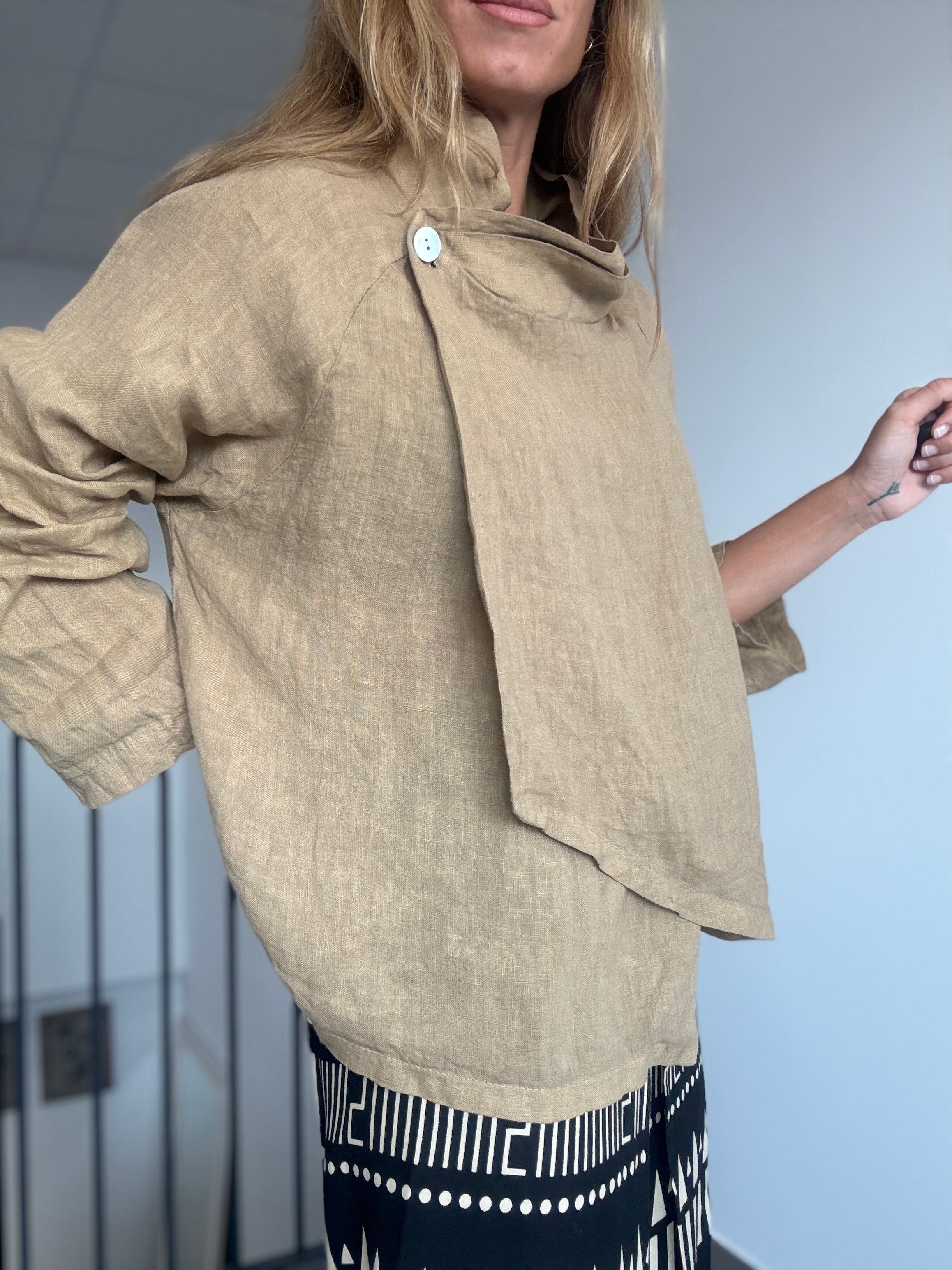 CHAQUETA KAI CAMEL