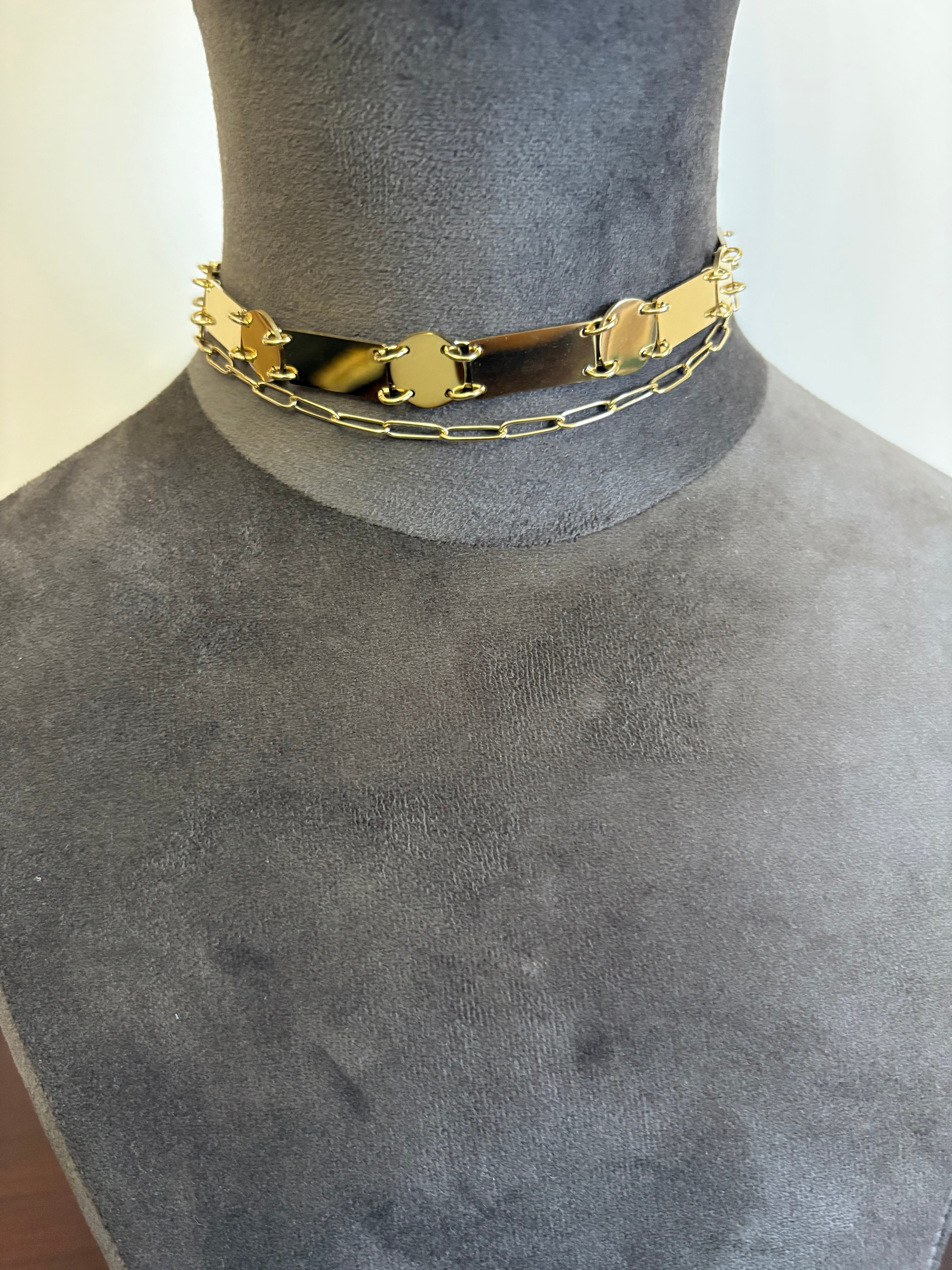 COLLAR-GARGANTILLA DOBLE