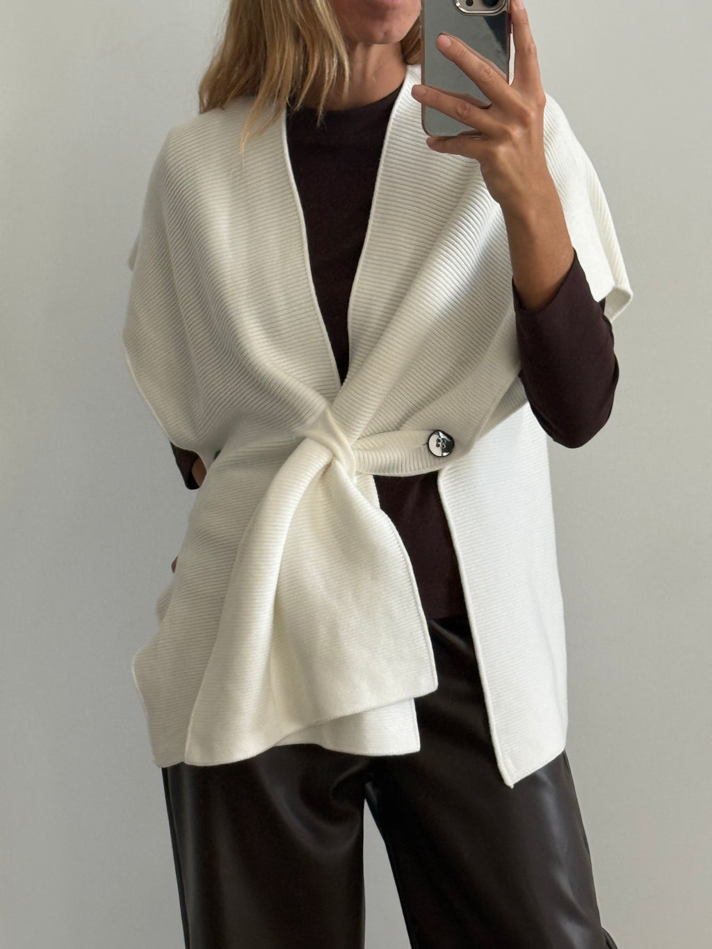 CAPA LEANDRA BLANCA