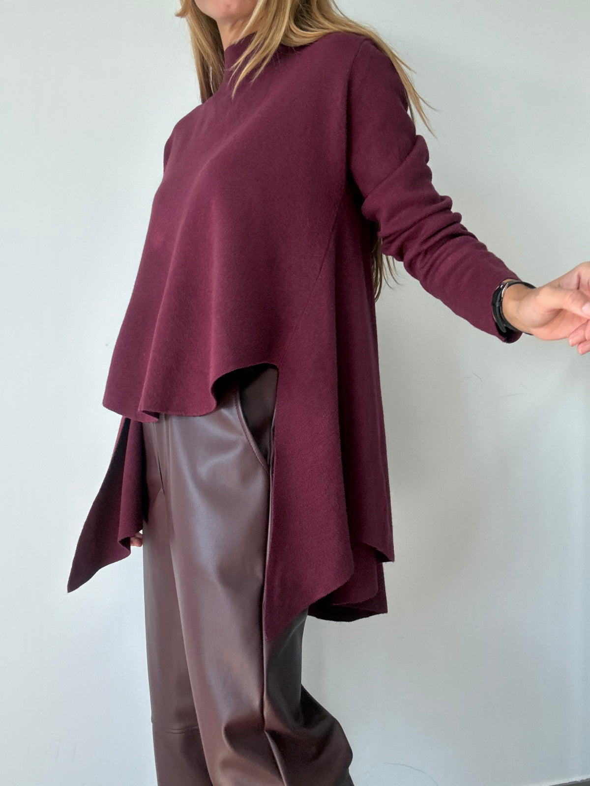 JERSEY ELINA BURDEOS