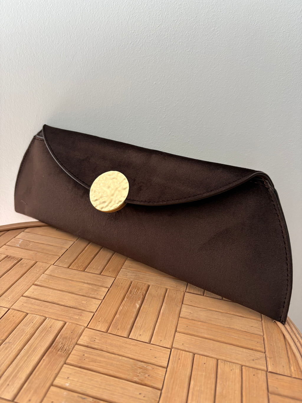 BOLSO FILIGRANA BOTÓN MARRÓN