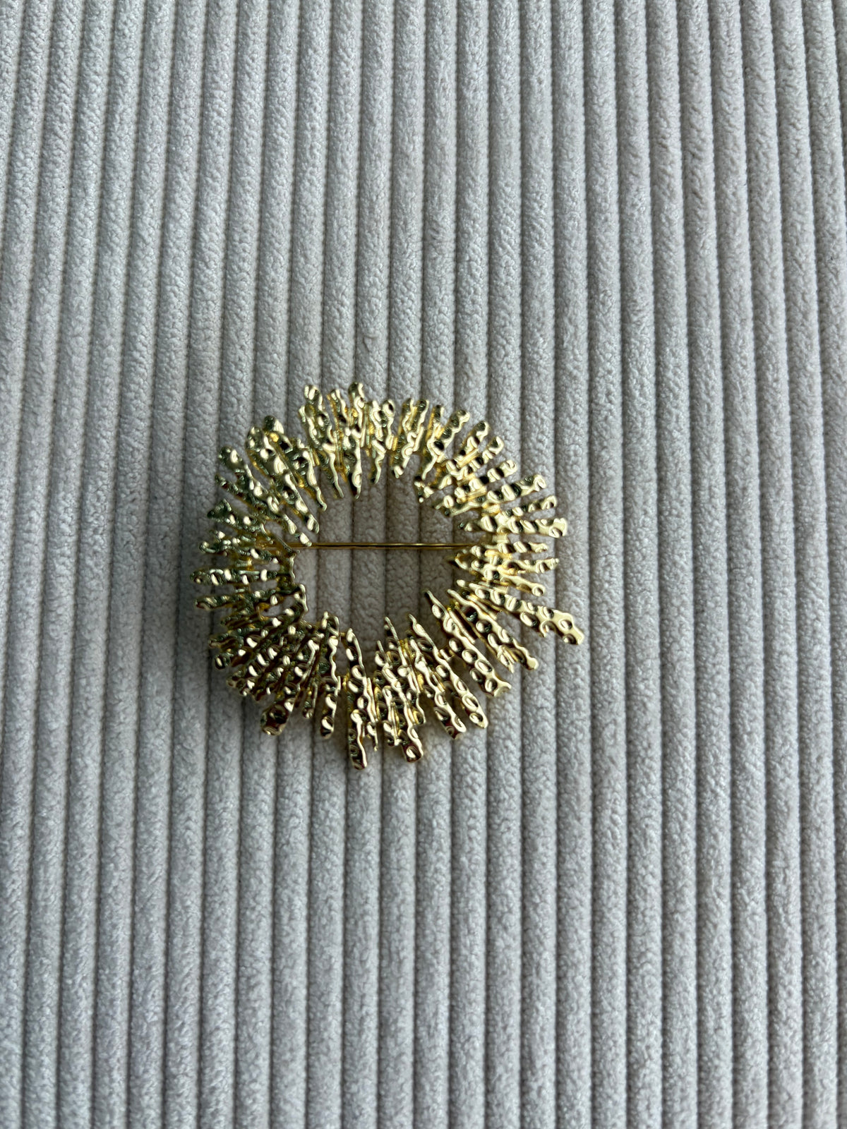 BROCHE ESTELAR PEQUEÑO