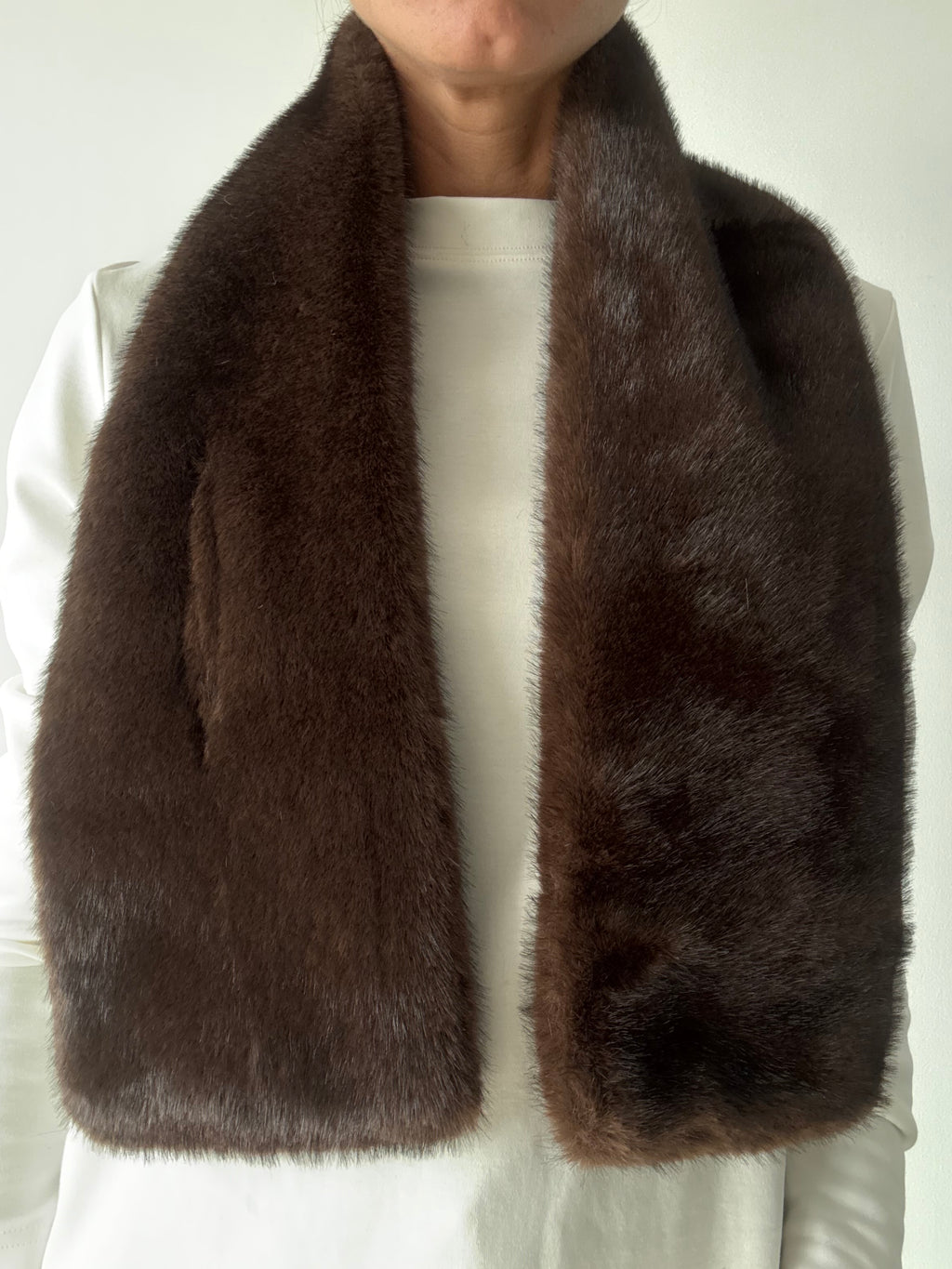 CUELLO LISO CHOCOLATE