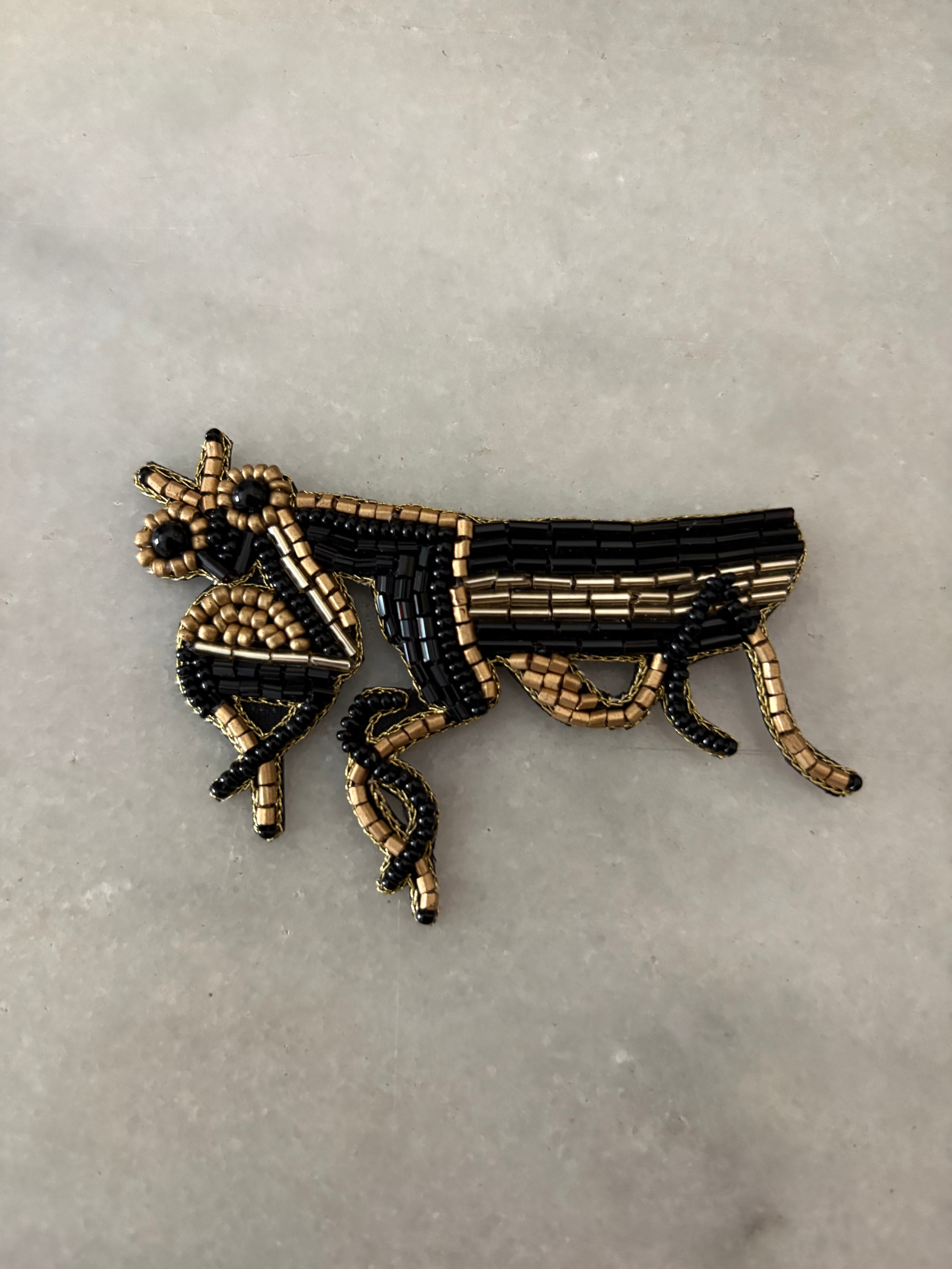 BROCHE MANTIS NEGRO
