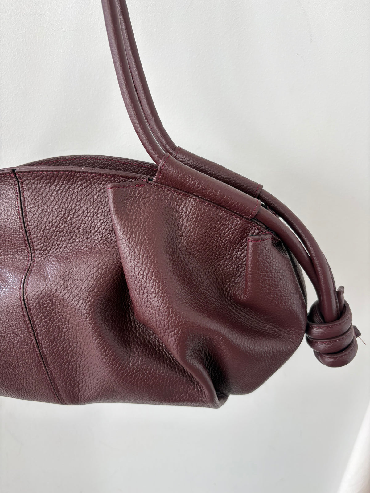 BOLSO OLIVA VINO