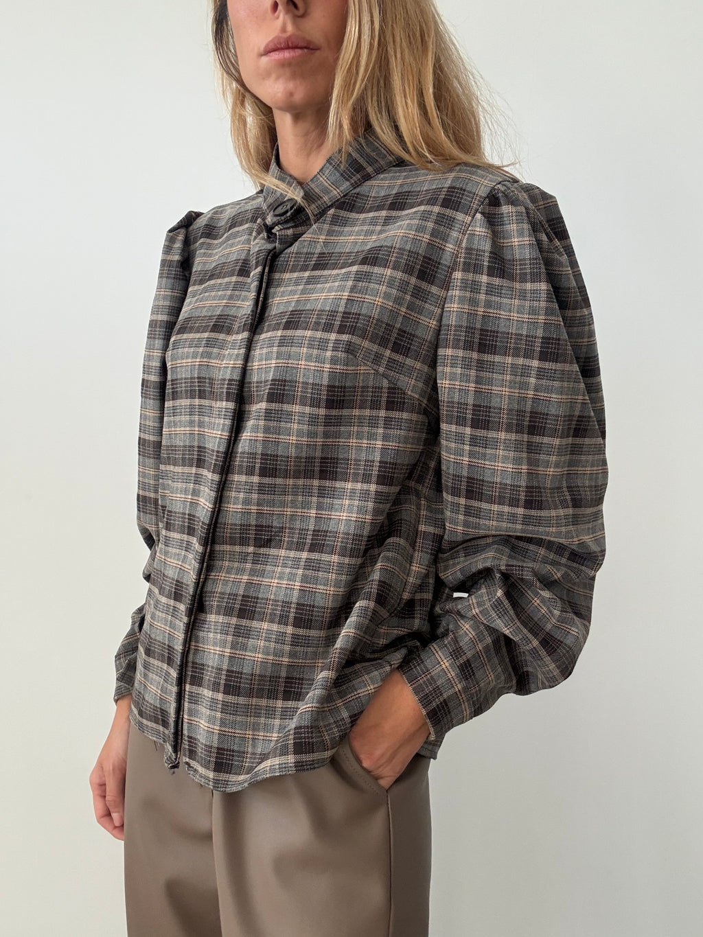 CAMISA LEA