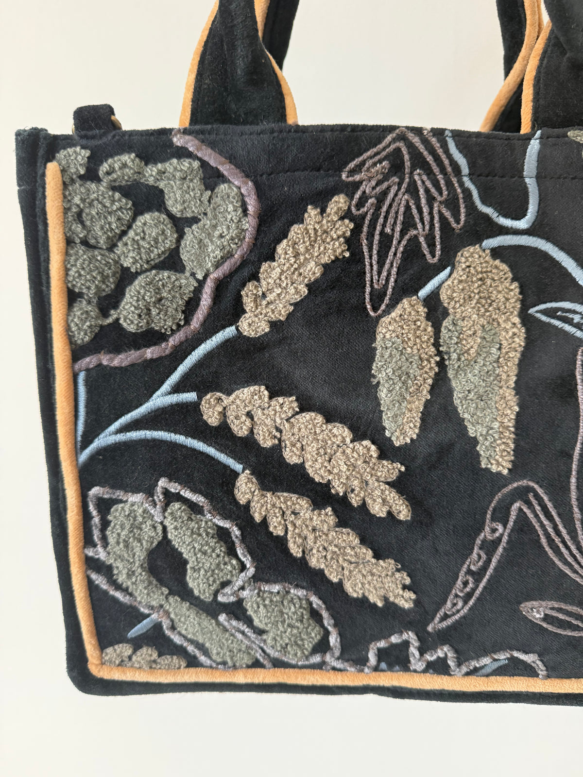 BOLSO FAUNA NEGRO