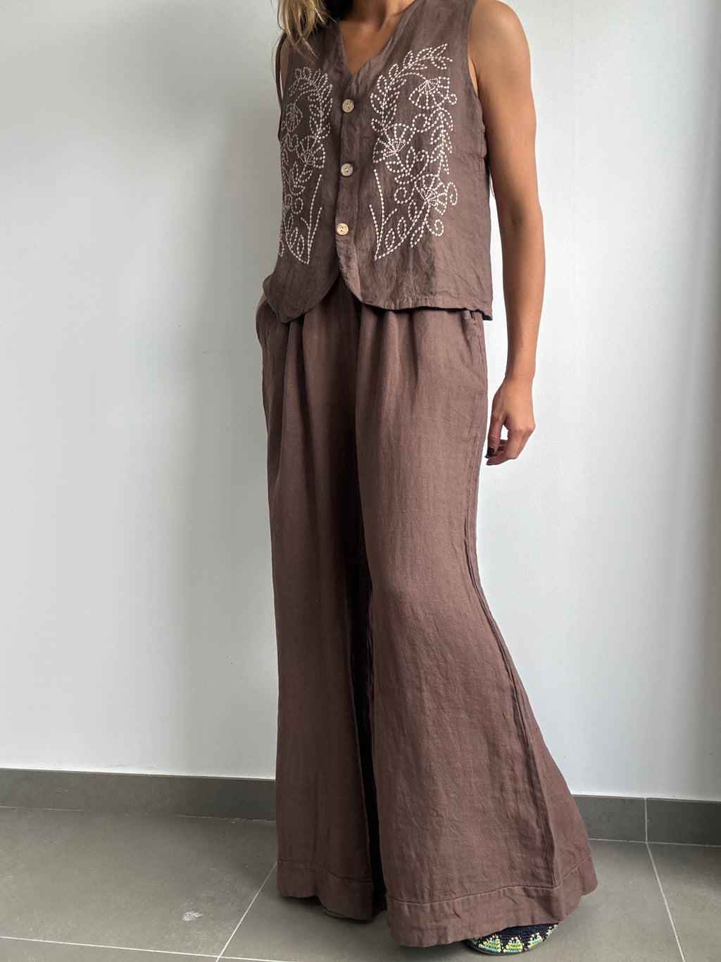 PANTALÓN NAFUNA MARRÓN