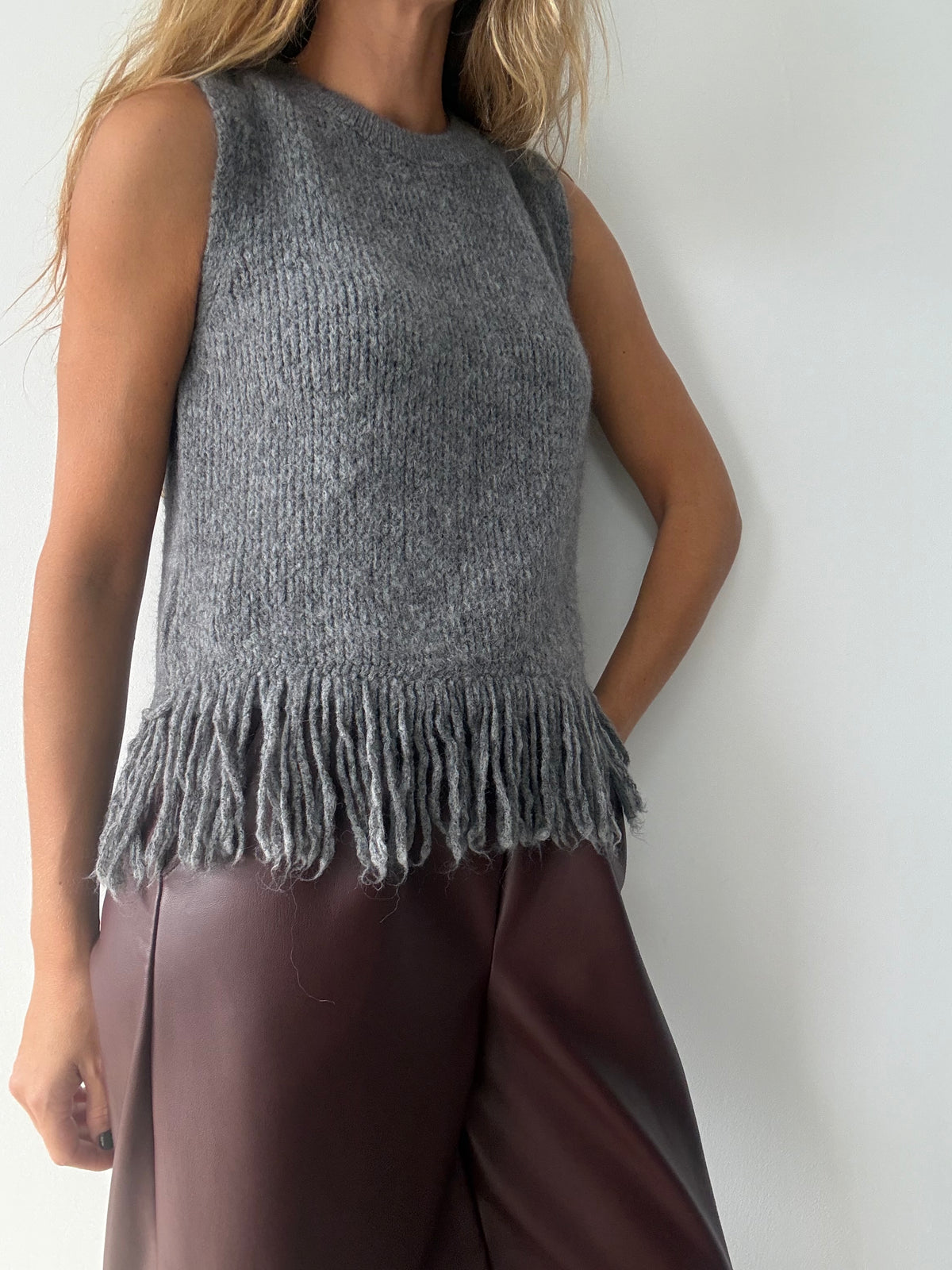 CHALECO USOA GRIS