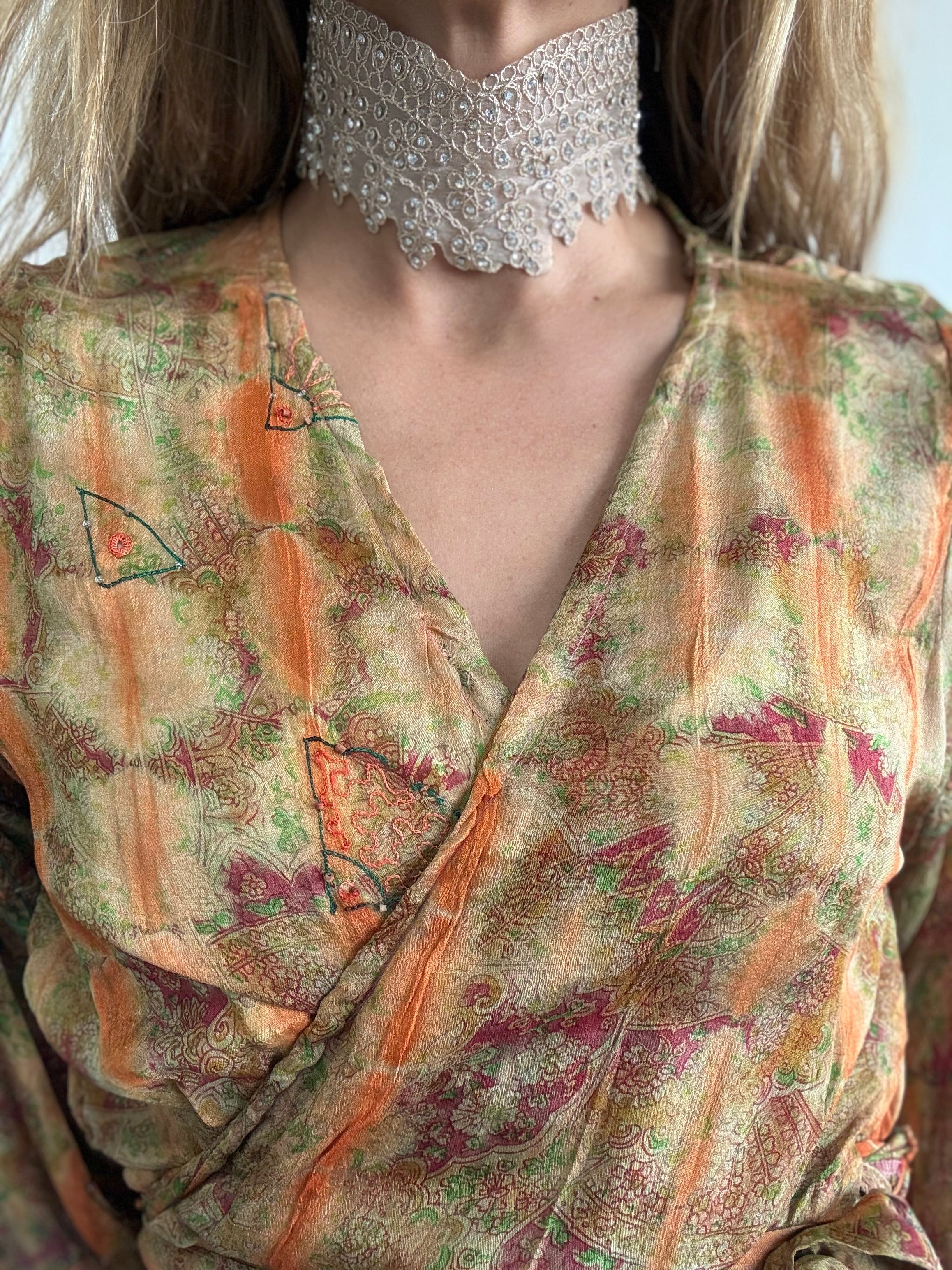 COLLAR PICADA