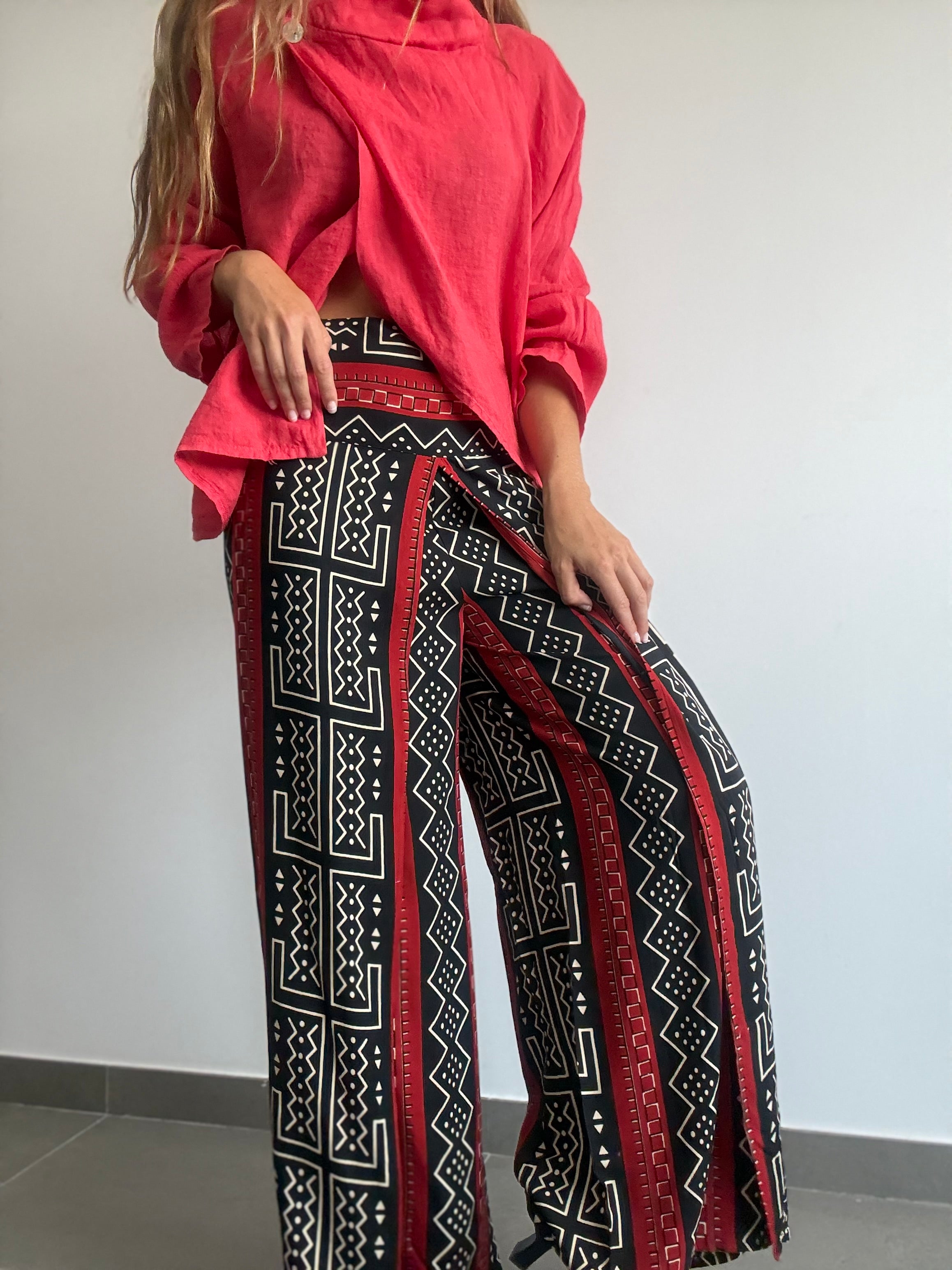 PANTALÓN RODAS NEGRO/ROJO