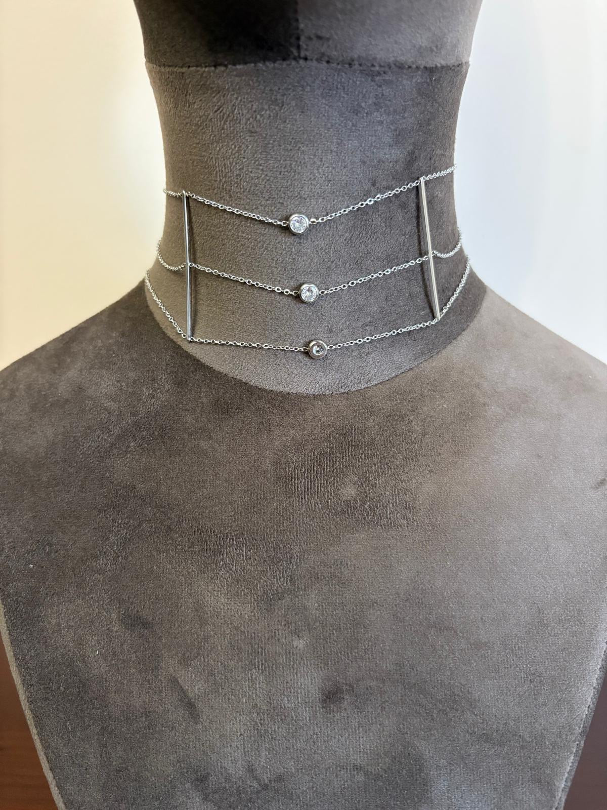 COLLAR LIORA PLATEADO