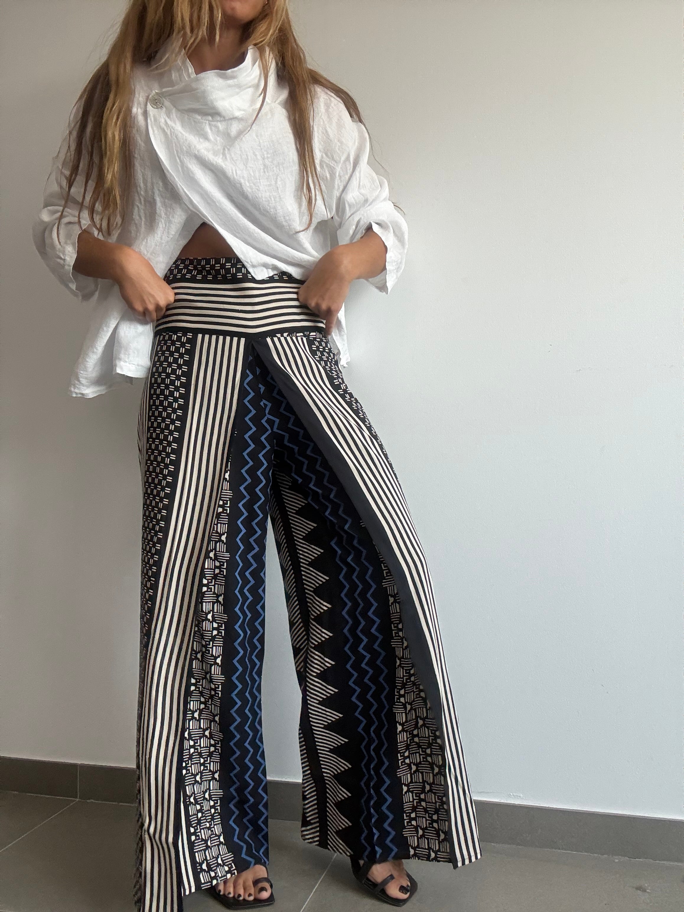 PANTALÓN RODAS NEGRO/AZUL